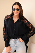 niebieska damska koszula wiskozowa violette z koronkowymi rękawami, detal wykończenia koronki