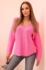 damskie sweterki z wiskozą w odcieniu błękitnym z serek dekoltem
