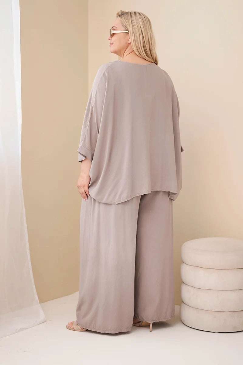 Komplet damski wiskozowy plus size z szerokimi spodniami Tenera
