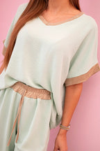 damskie piżamy z wiskozy w kolorze pudrowego różu ze złotym obszyciem