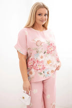 Komplet damski plus size z bluzką i spodniami w kwiaty z szeroką nogawką Dalia