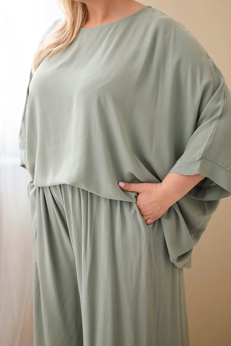 Komplet damski wiskozowy plus size z szerokimi spodniami Tenera